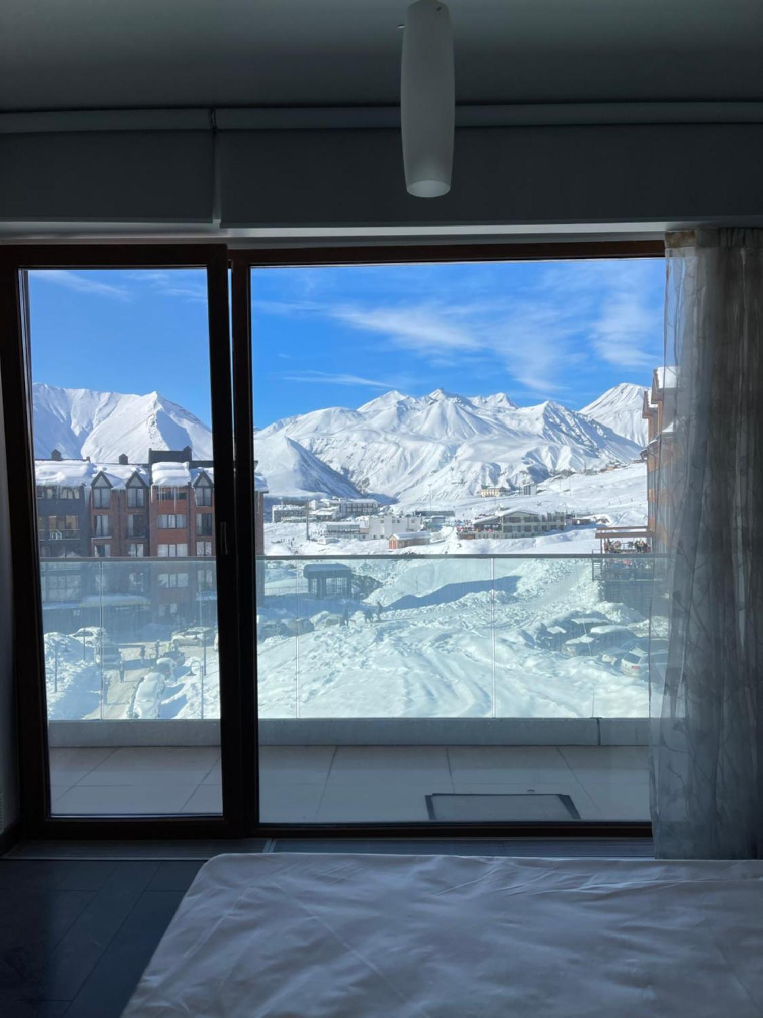 Happy Holidays Apartments In New Gudauri Εξωτερικό φωτογραφία