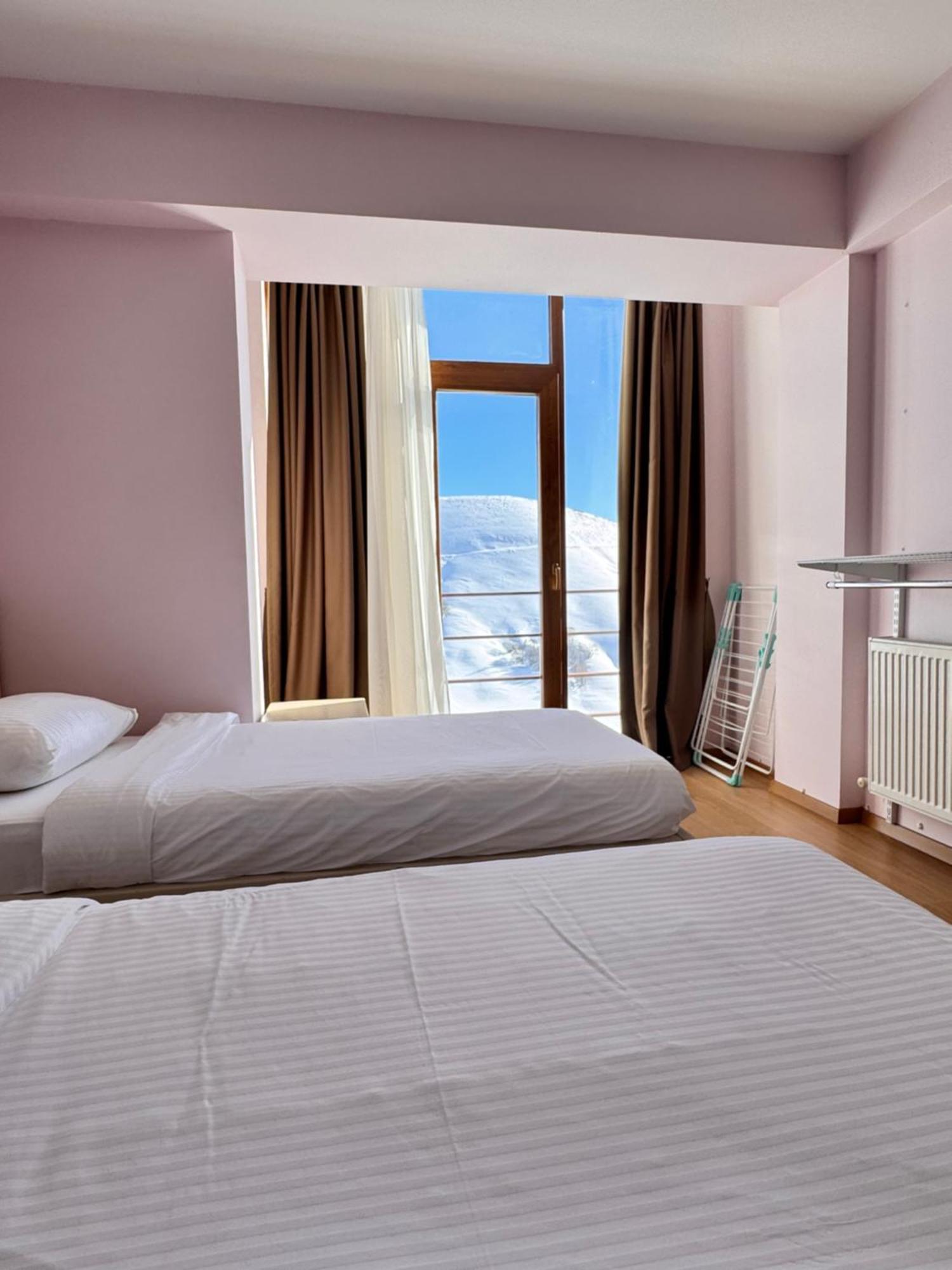 Happy Holidays Apartments In New Gudauri Εξωτερικό φωτογραφία